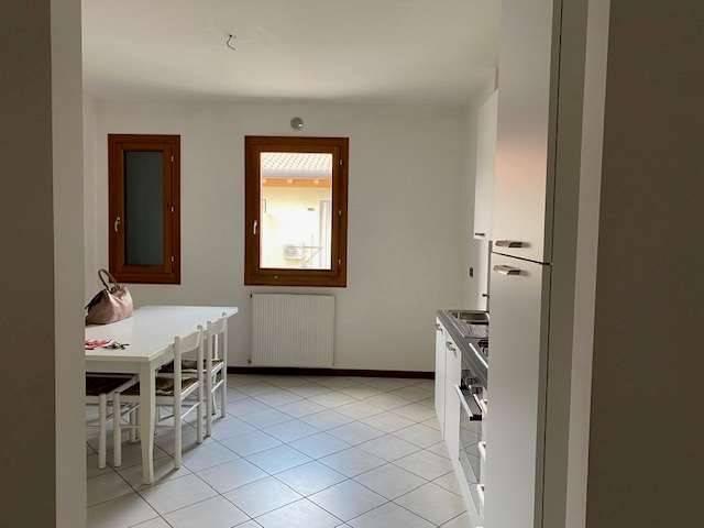 Apartament in Via Tiziano, Vidor - Photo 1