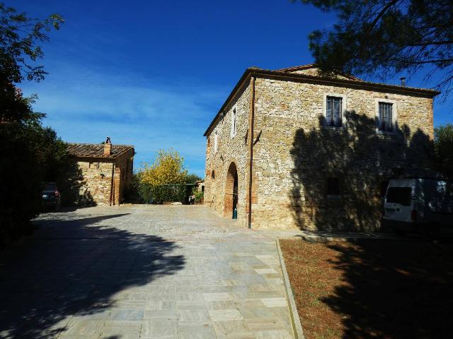 Country house or cottage, Asciano - Photo 1