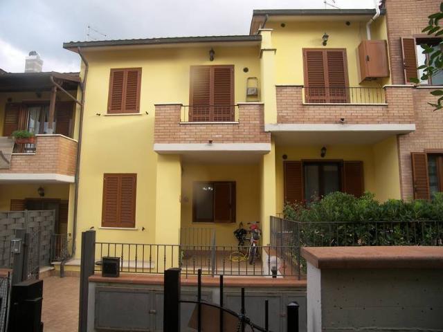 Terraced house, Montepulciano - Photo 1