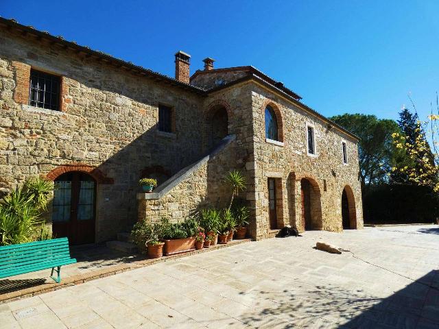 Country house or cottage, Asciano - Photo 1