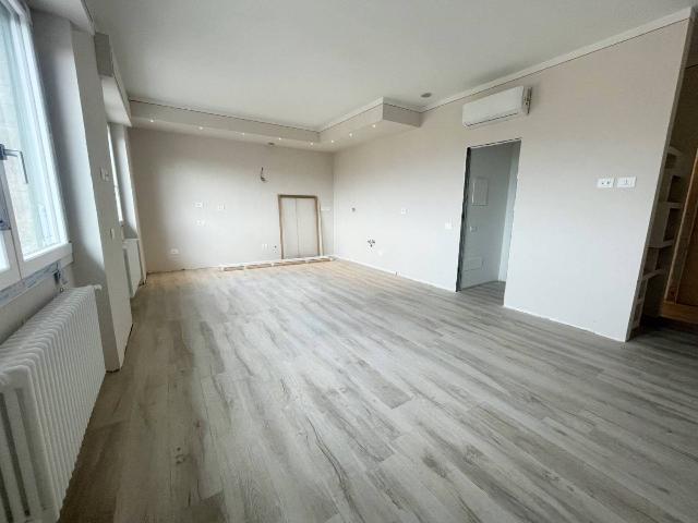 3-room flat in Via Roma, Terranuova Bracciolini - Photo 1