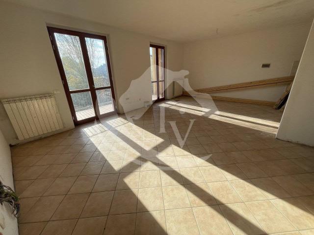 4-room flat in Via Giovanni Falcone, Reggello - Photo 1