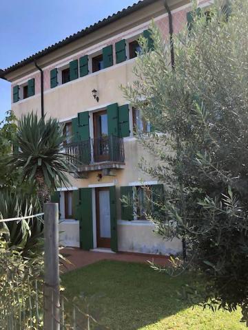 Detached house in Via Fosse, Riese Pio X - Photo 1