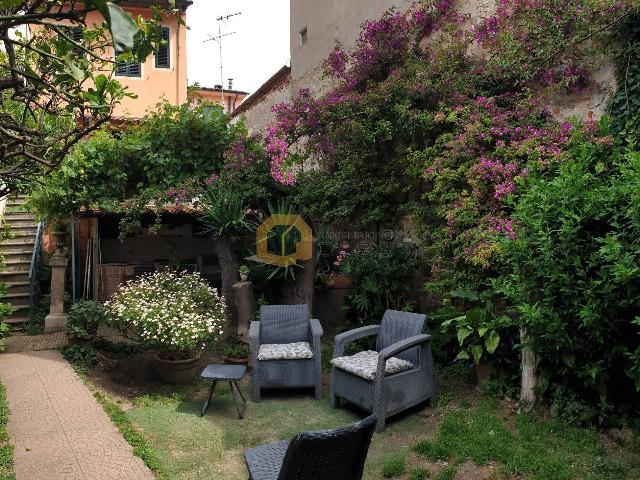 Detached house in {3}, Via Sant'Andrea 221 - Photo 1