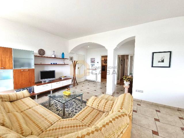 Apartament in Viale Alfredo Belluomini 20, Viareggio - Photo 1