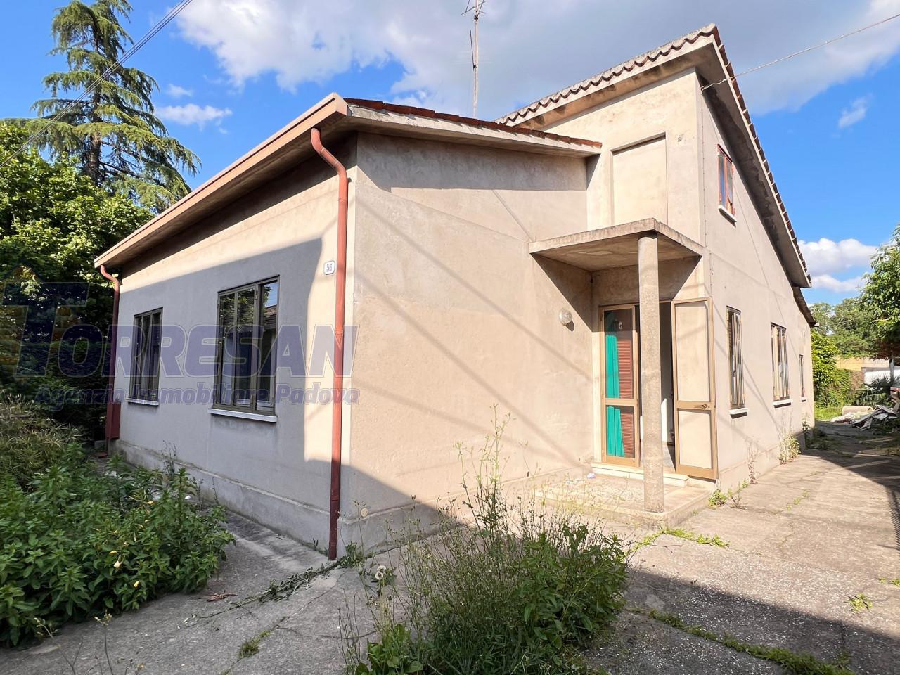 Casa indipendente in vendita a Padova