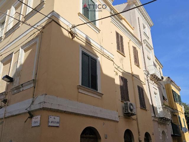 Detached house in Via Sant'Apollinare 58, Sassari - Photo 1