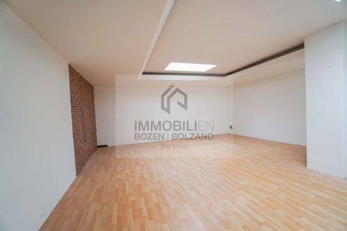 Negozio in , Bolzano - Foto 1