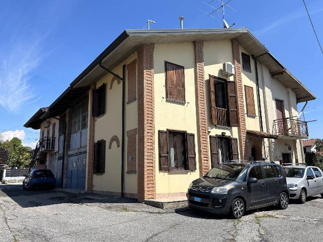 3-room flat in Vicolo Perelli, Mezzago - Photo 1