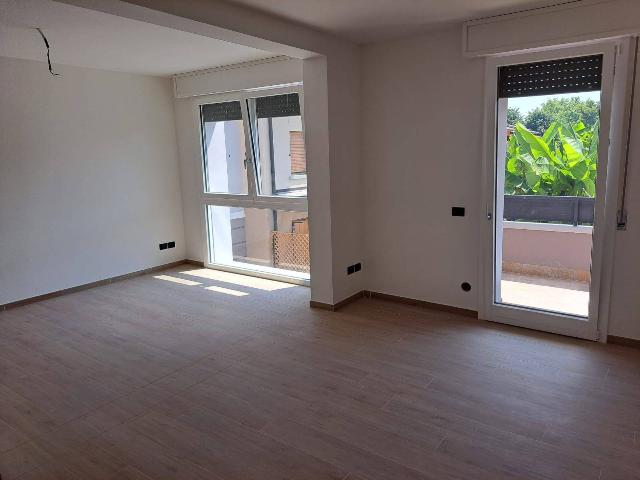 3-room flat in Via Milano, Medolla - Photo 1