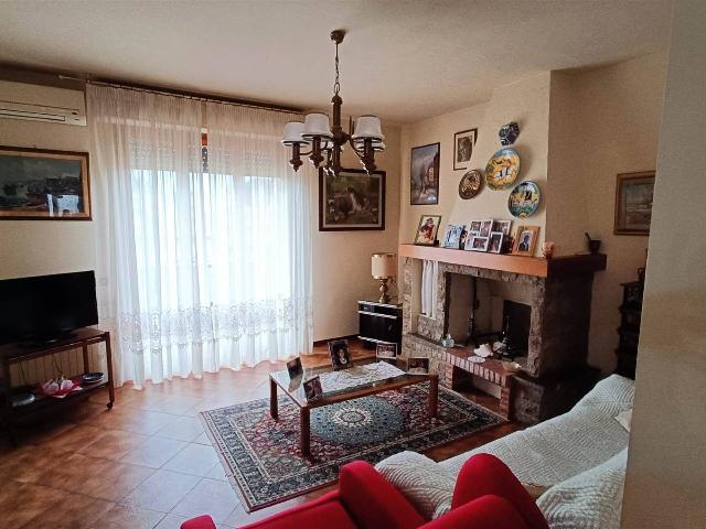 Apartament in Via Don Lorenzo Milani 1111, Scarperia e San Piero - Photo 1