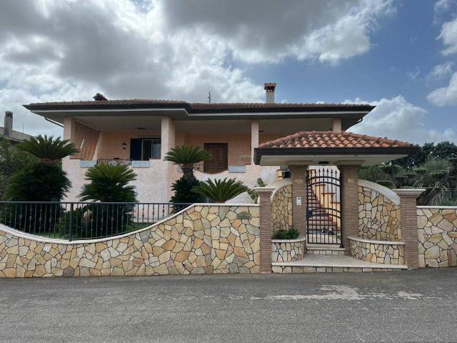 Villa in {3}, Via Monti Cimini - Foto 1