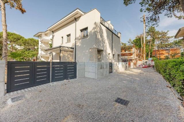 Mansion in {3}, Corso degli Alisei - Photo 1