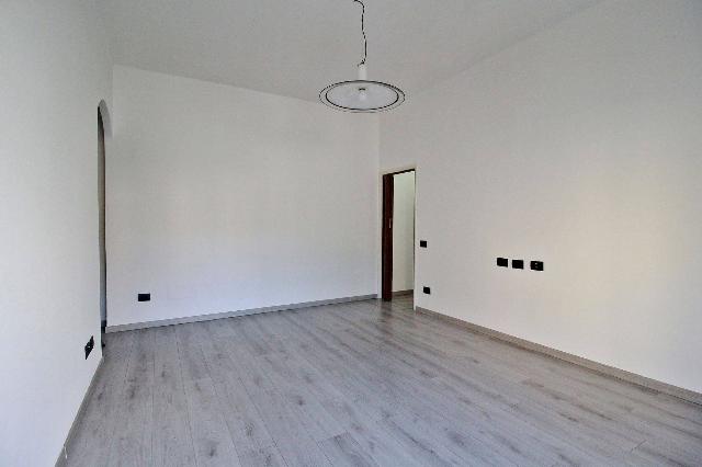 2-room flat in Via Roma 43, Cavenago di Brianza - Photo 1