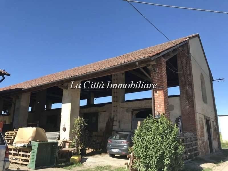 Magazzino in , Cameri - Foto 1