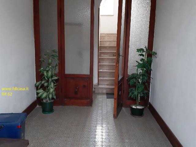 Vierzimmerwohnung in Viale Regina Margherita 3, Casciana Terme Lari - Foto 1