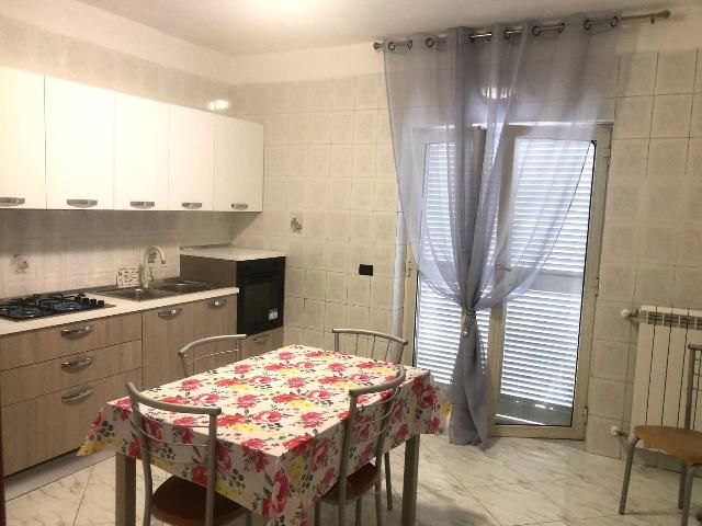 Dreizimmerwohnung in Via Vittorio Emanuele III, Casalnuovo di Napoli - Foto 1