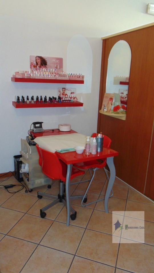 Negozio in Piazza San Francesco 1, Turbigo, {3} - Foto 2