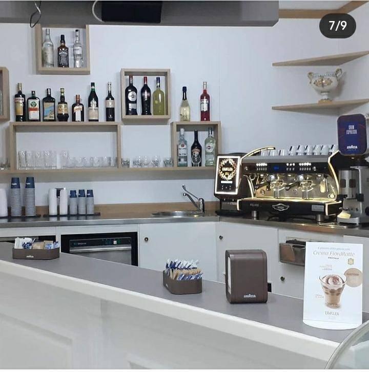 Bar in , Camastra - Foto 1