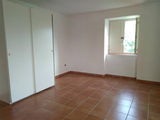 Dreizimmerwohnung in Via dei Ricciardi 11, Caserta - Foto 1