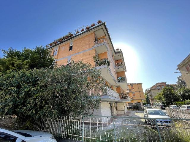 Apartament in Via delle Rose, Rieti - Photo 1