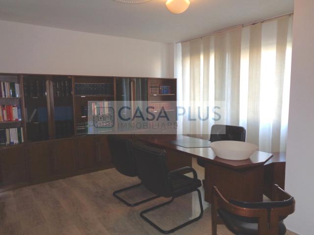 Büro, Bassano del Grappa - Foto 1