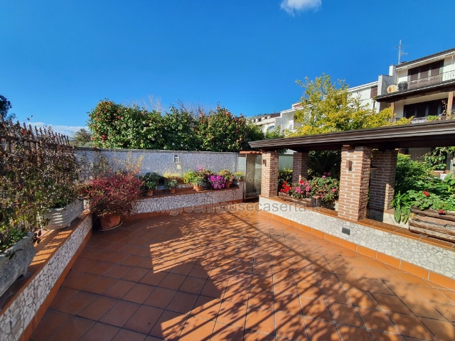 Terraced house in Via Ruffo, Caserta - Photo 1