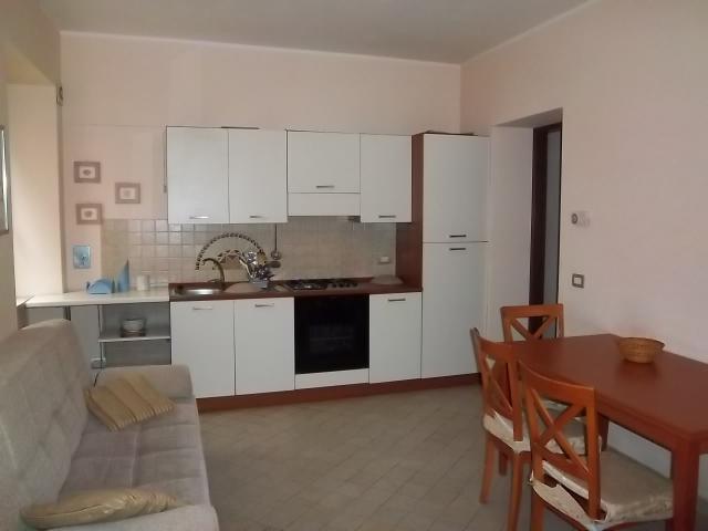 2-room flat in {3}, - Photo 1