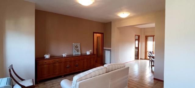 4-room flat in {3}, - Photo 1