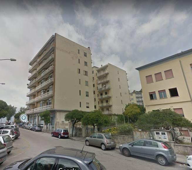 Negozio in Via La Carnale 8, Salerno - Foto 1