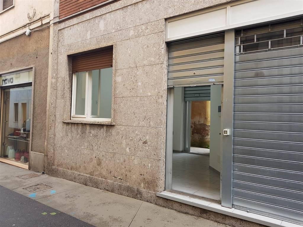 Negozio in Via Cavour 9, Bernareggio - Foto 1