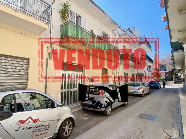 3-room flat in Via Giuseppe Maranda, Modugno - Photo 1