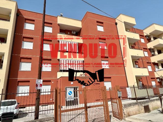 2-room flat in Via Adelfia, Casamassima - Photo 1