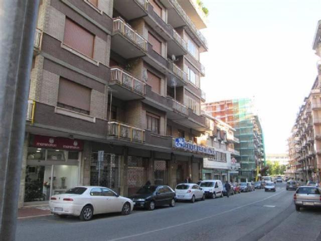 Negozio in Via Tagliamento, Avellino, Av S.N.C., Avellino - Foto 1