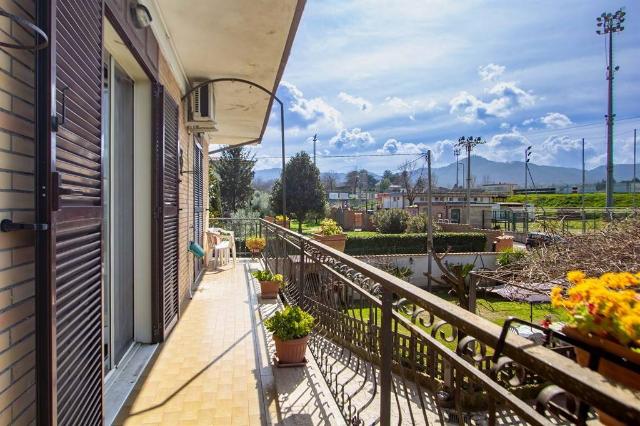 Villa in Via del Campo Sportivo 7, San Cesareo - Foto 1