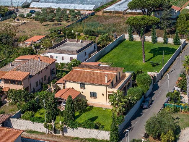 Villa in Via Claudio Monteverdi 11, Anzio - Foto 1