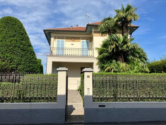 Villa in Via Volta, 93, Corbetta - Foto 1