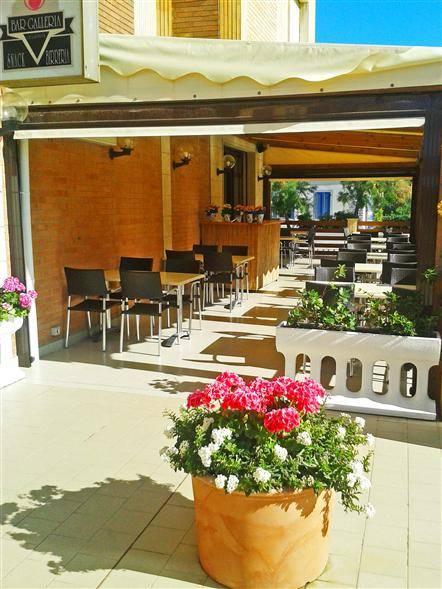 Bar in Viale Italia, Castagneto Carducci - Foto 1