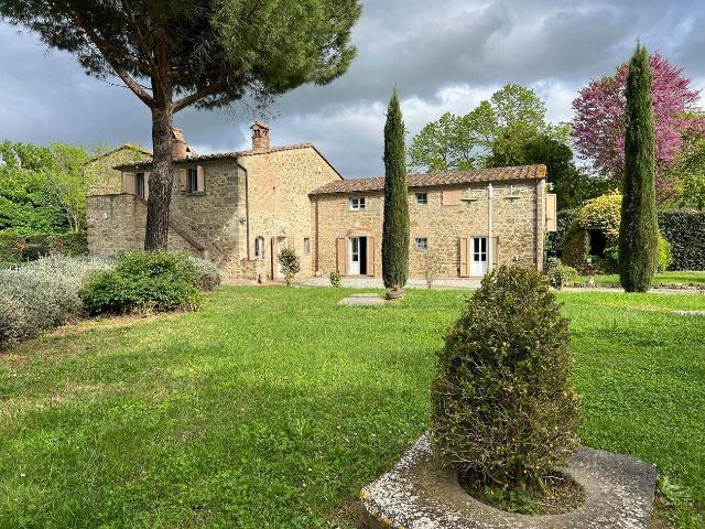 Country house or cottage in Case Sparse Cortona, Cortona - Photo 1