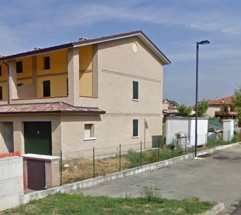 Terraced house, Castelnovo di Sotto - Photo 1