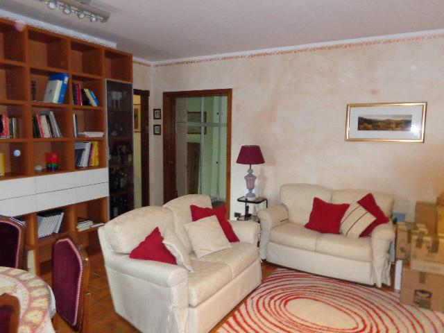 4-room flat in Via Innocenzo XII, Ariccia - Photo 1