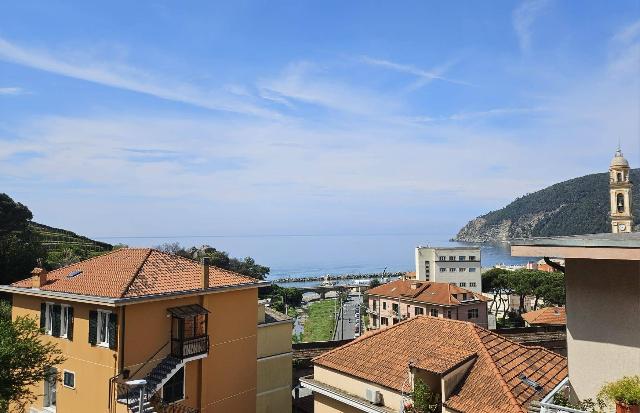 3-room flat in Via per Lemeglio 16, Moneglia - Photo 1