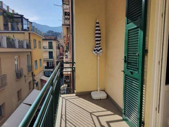 Appartamento in Via Vittorio Emanuele, 80, Moneglia - Foto 1