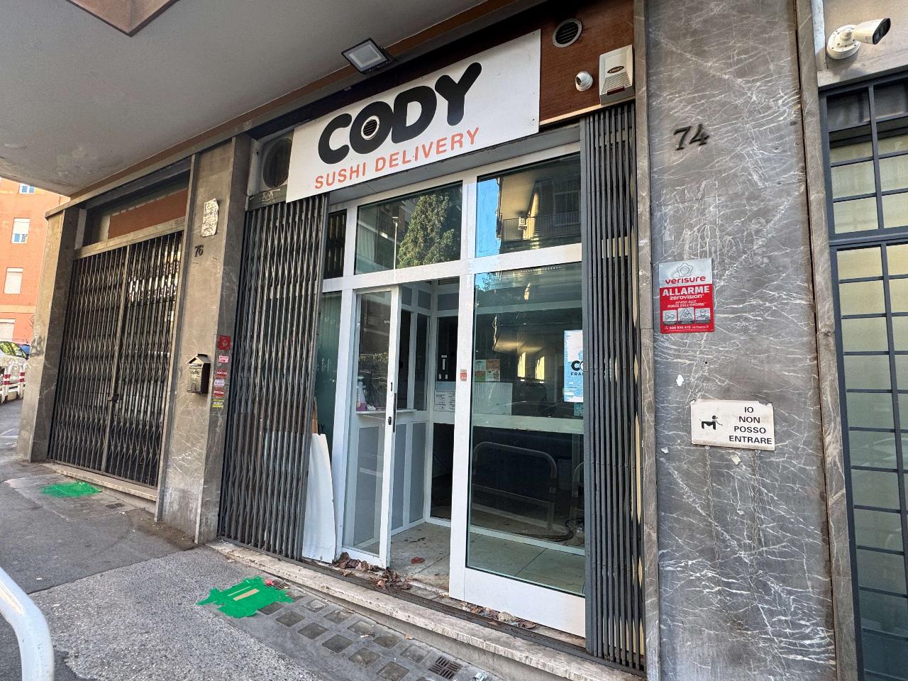 Negozio in Via Antonio Serra 74, Roma, {3} - Foto 1