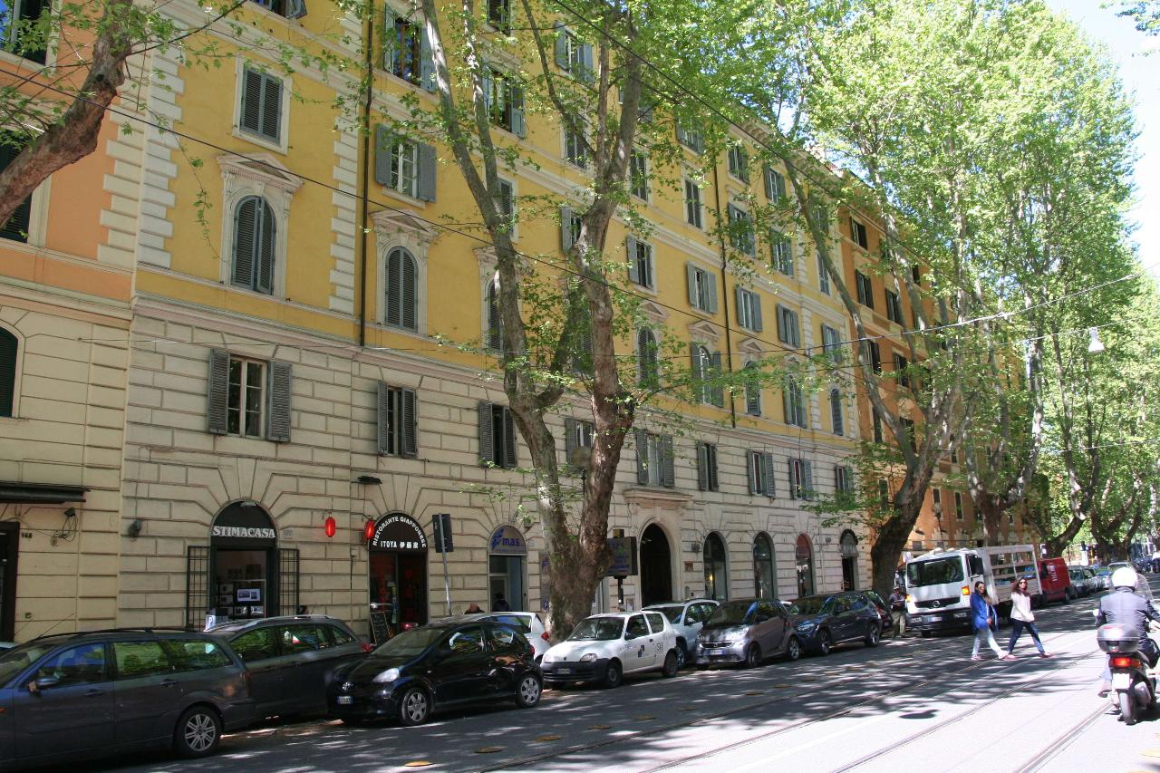 Magazzino in , Roma, {3} - Foto 1