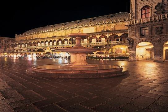 Ristorante in Piazza dei Signori, Padova, {3} - Foto 2