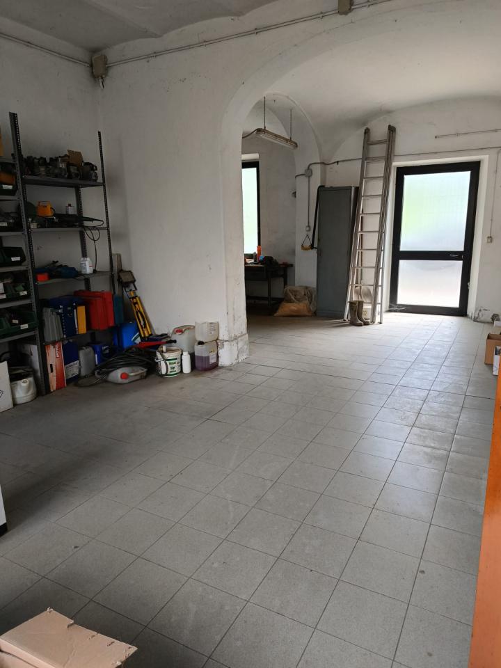 Capannone in Corso Giovane Italia 46, Casale Monferrato, {3} - Foto 2