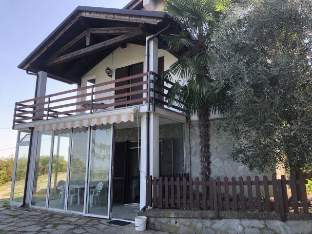 Villa in Strada Pontestura 54, Casale Monferrato - Foto 1