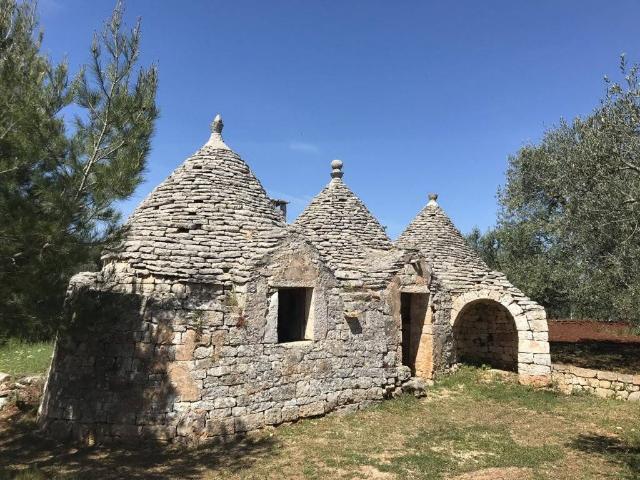 Country house or cottage in Contrada San Salvatore, Ostuni - Photo 1