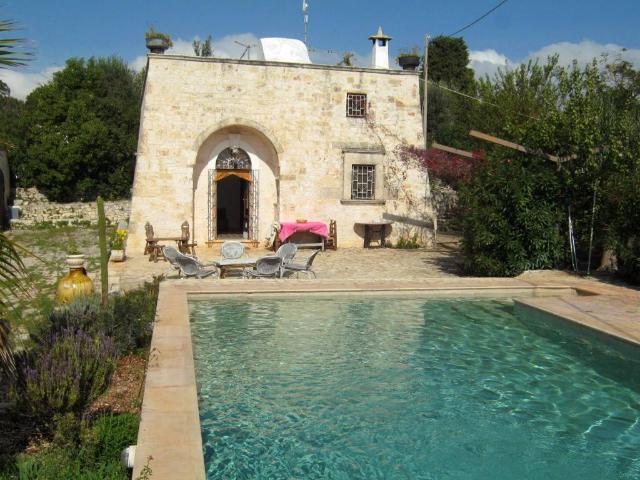 Country house or cottage in Cavallerizza, Ostuni - Photo 1